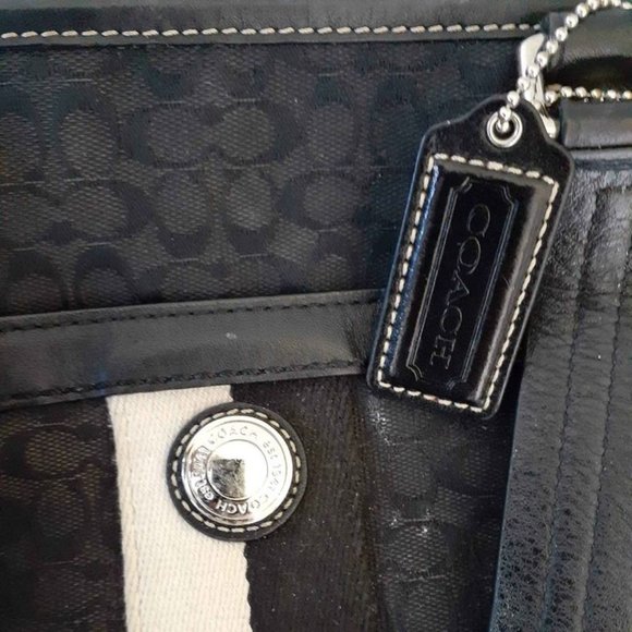 Coach bag in black - Picture 7 of 7